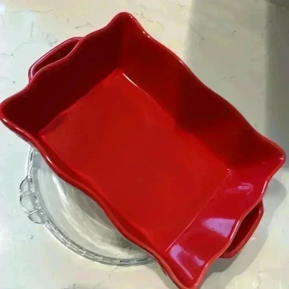 Christmas Red LG Dining Collection Baking Ware - Picture 5 of 10